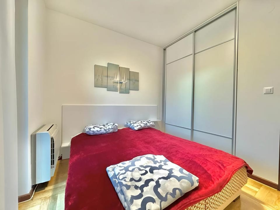 Bed, Bedroom, wardrobe