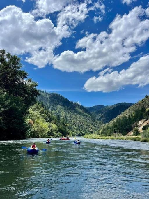 Loft Cabin 4 - Rogue River Resort Cabin in Grants Pass