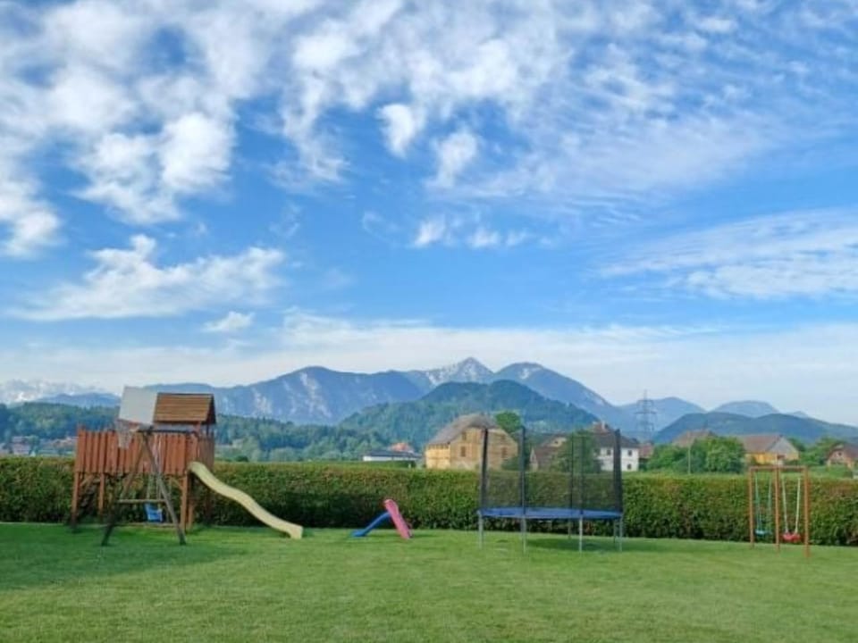 Children play ground, Mountain view