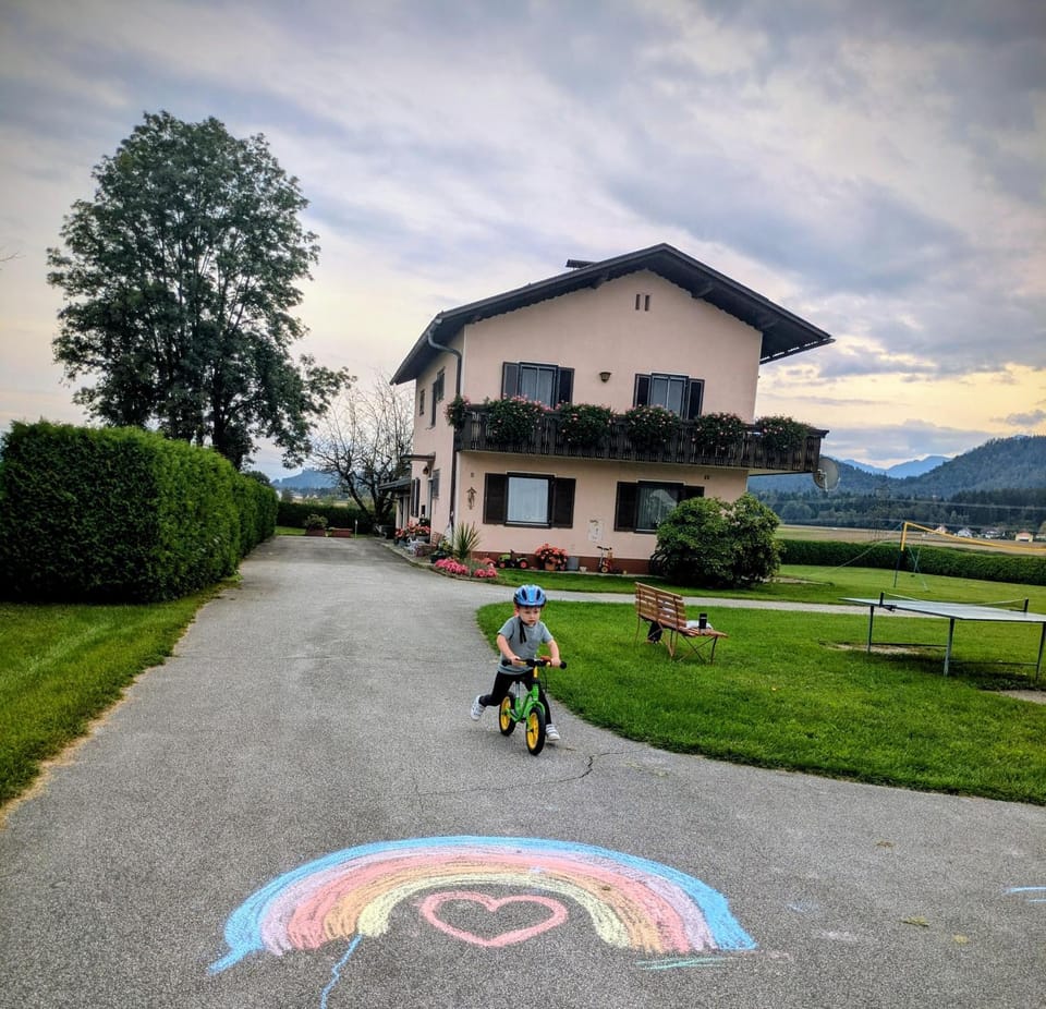 Bungalows Bergpanorama House in Carinthia, Austria