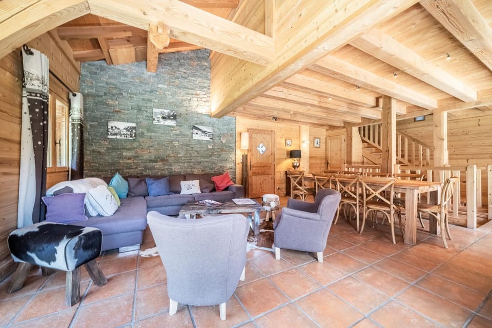 Property building, Living room