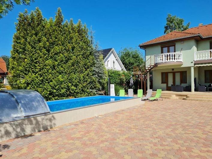 Green Garden Apartments Apartment in Siófok