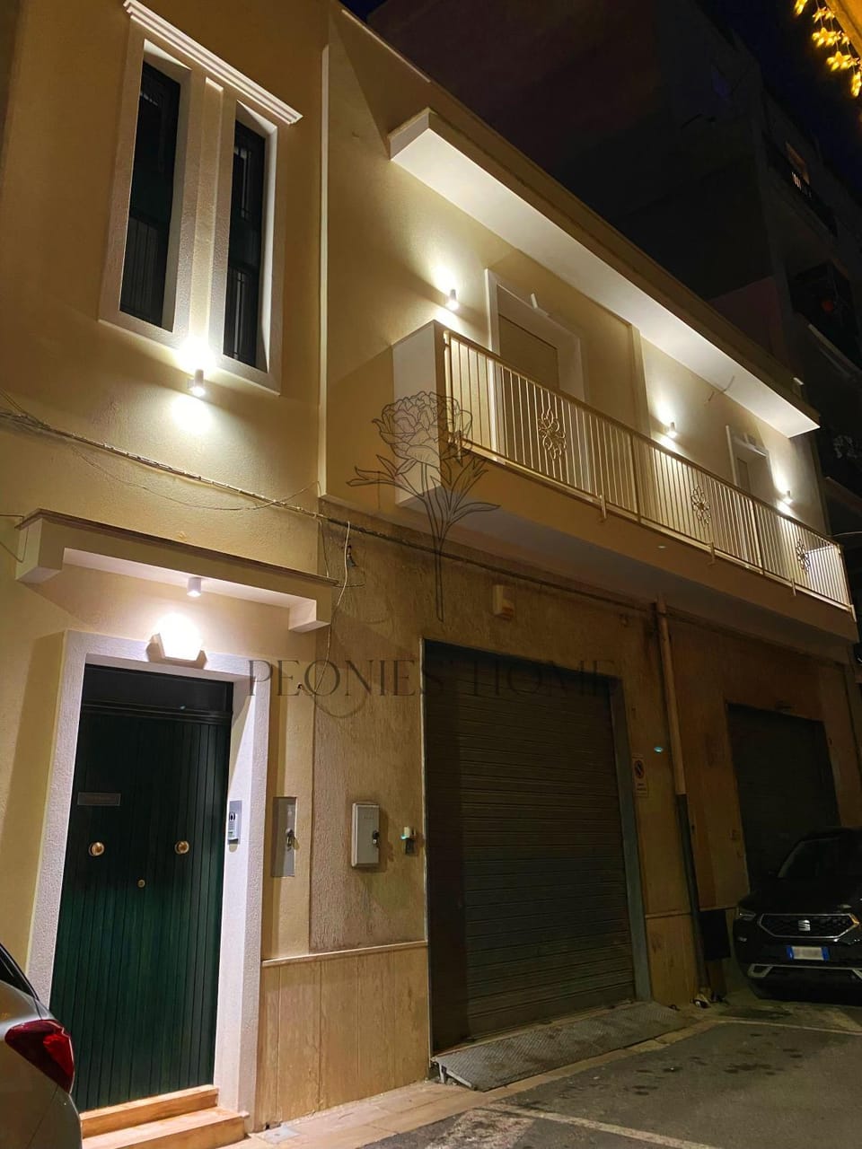 Property building, Street view