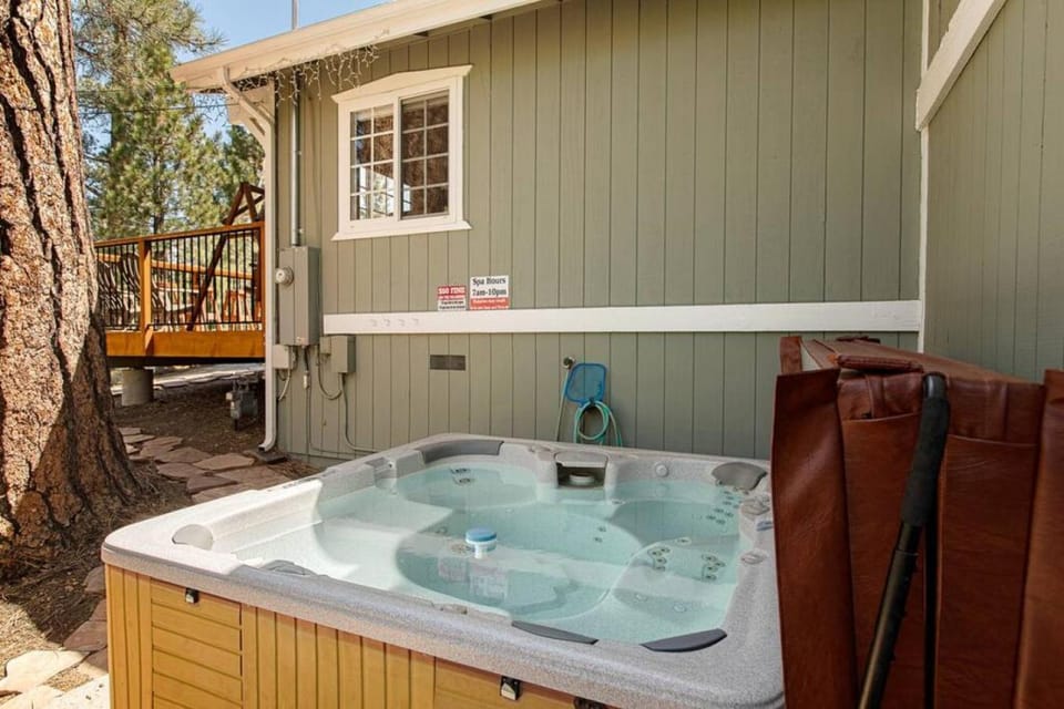 Hot Tub
