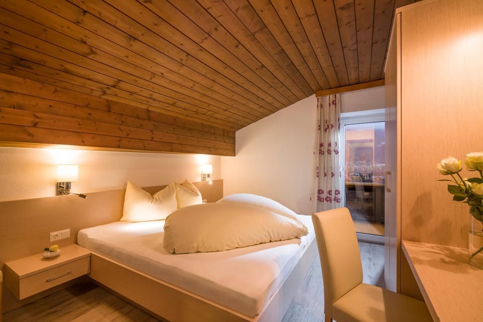 Johannishof Bed and Breakfast in Tyrol