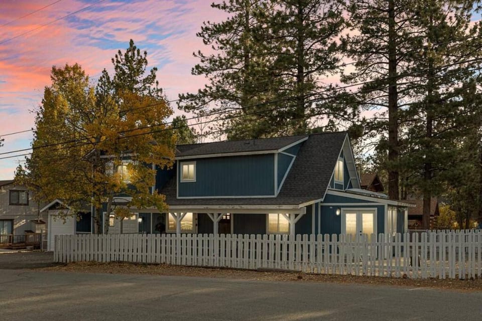 Beary Peaceful House in Southern California