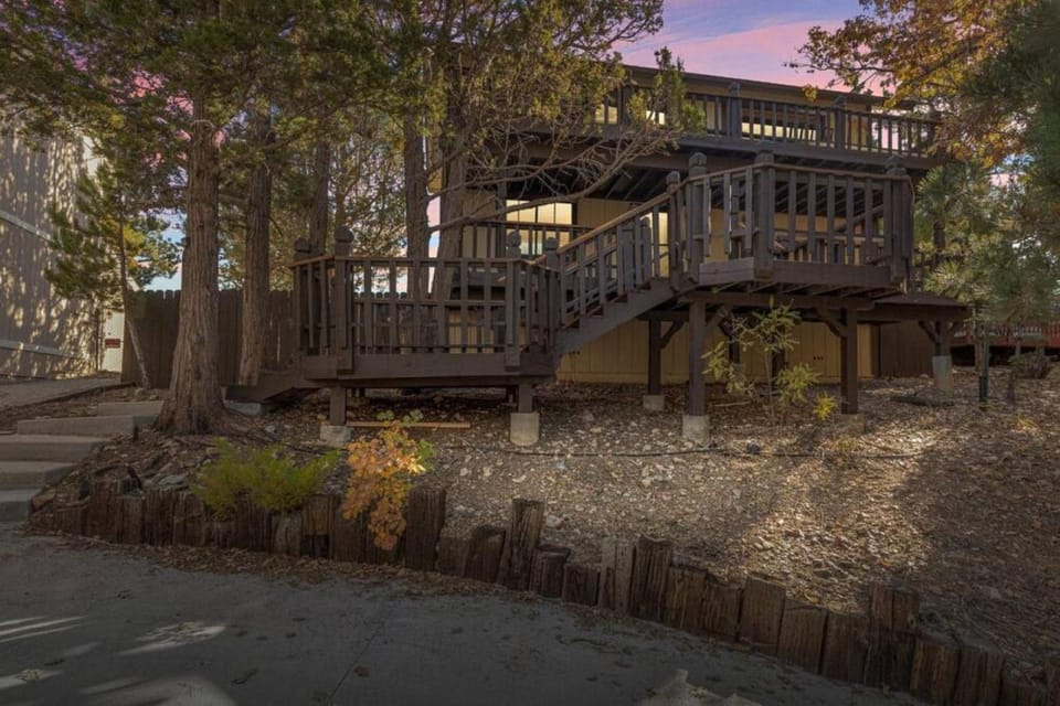 Majestic Mountain Oasis House in Big Bear