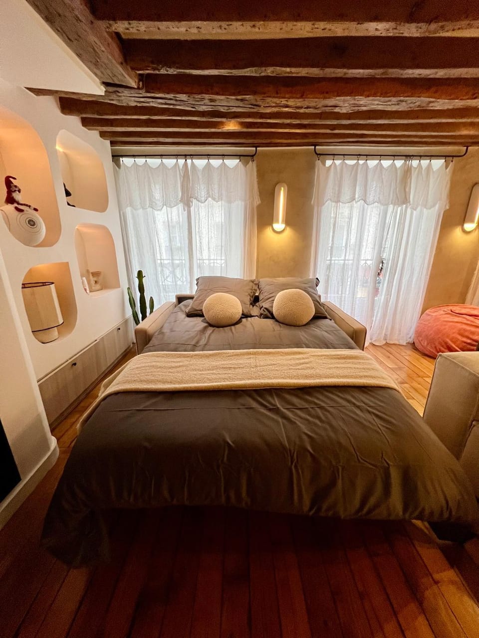 Appartement luxe Louvre Paris Apartment in Paris