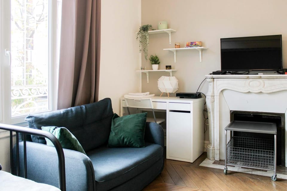 Cosy studio near Paris Apartment in Île-de-France