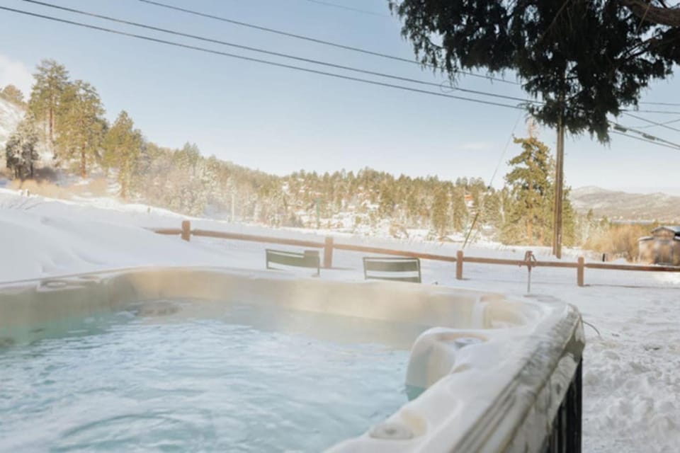 Ski Slope Haven House in Big Bear
