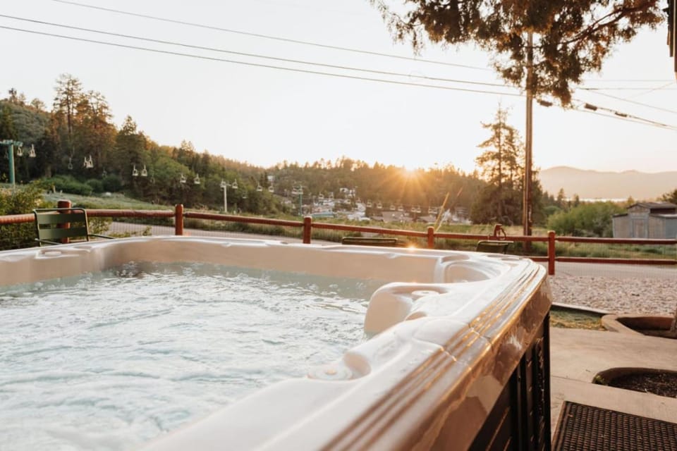 Ski Slope Haven House in Big Bear