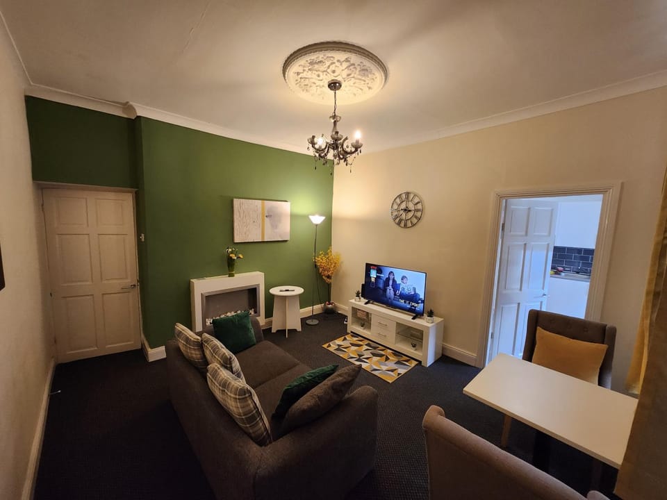 Primos Castle - 1 Bedroom in North Shields Apartment in North Shields
