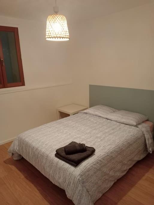 BudgetBnb au centre de la Moutonne Apartment in Hyères