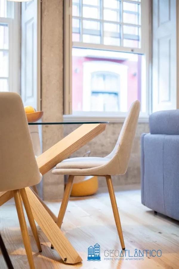 Living room, Decorative detail, Seating area