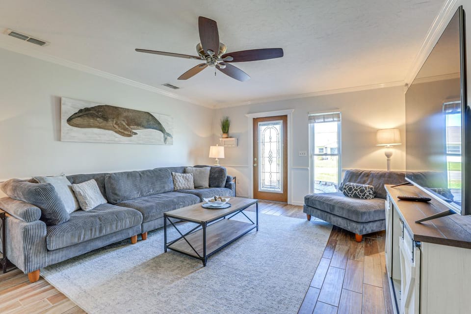 Pet-Friendly Home w/ Heated Pool in Bradenton House in Bradenton