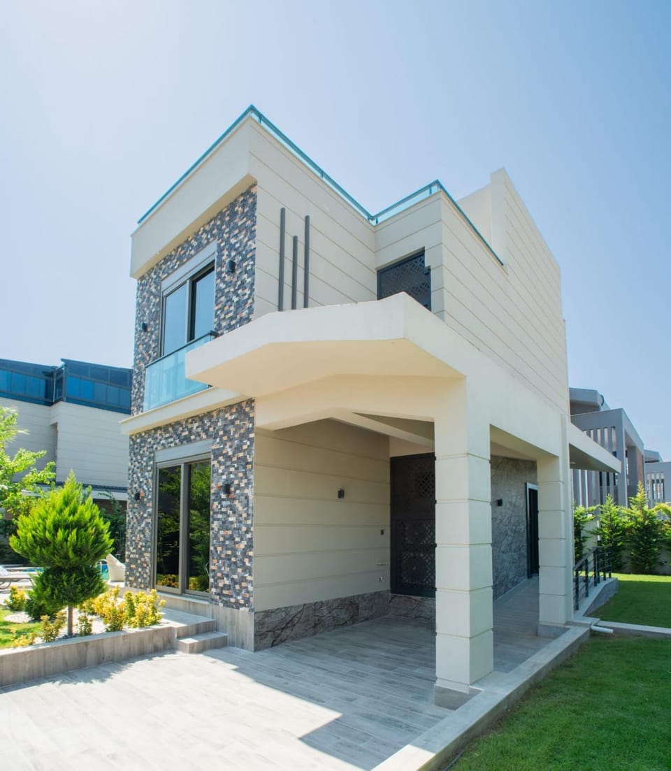 Patio, Garden, Balcony/Terrace