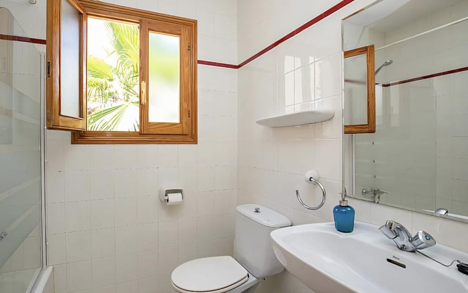Villas Marineta House in Cala en Blanes