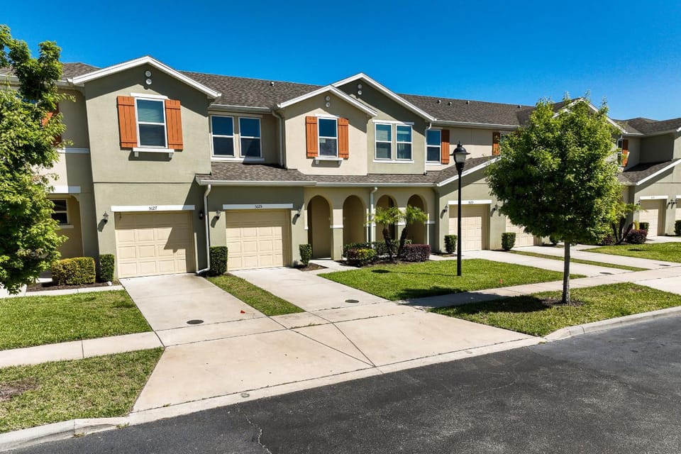 Amazing 4 bedroom house near Disney House in Osceola County