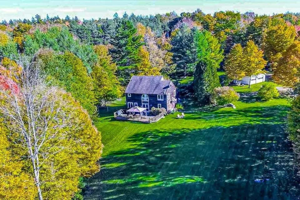 Whistling Peak House in Wilmington