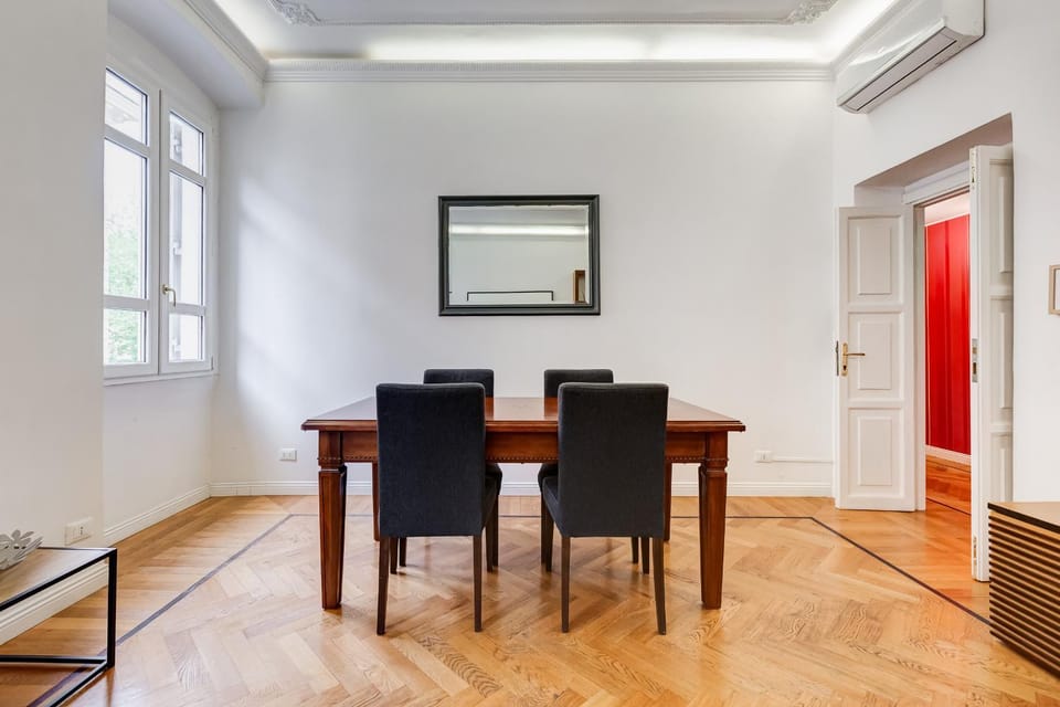 Living room, Seating area, Dining area