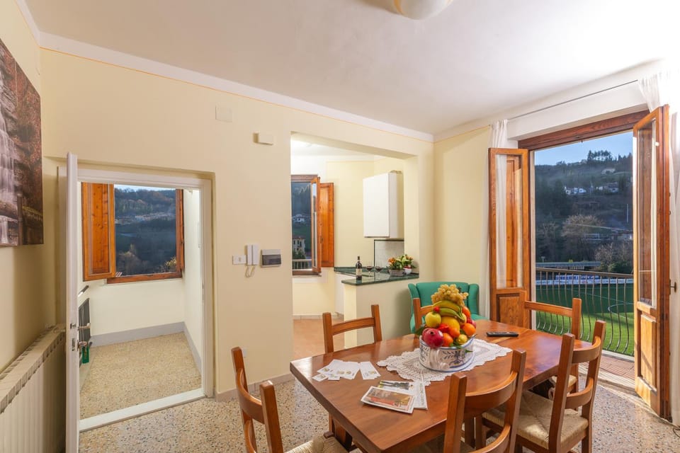 Natural landscape, View (from property/room), Balcony/Terrace, Kitchen or kitchenette, Living room, Seating area, Dining area