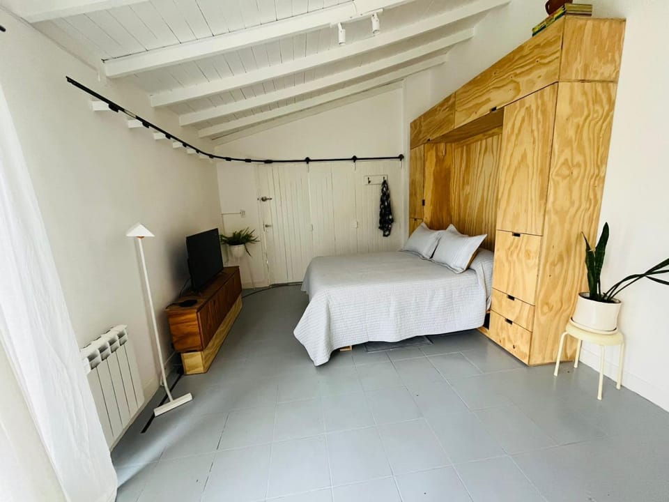 Bed, Photo of the whole room, Bedroom, wardrobe