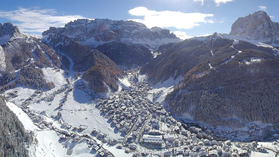 Natural landscape, Ski School, Skiing