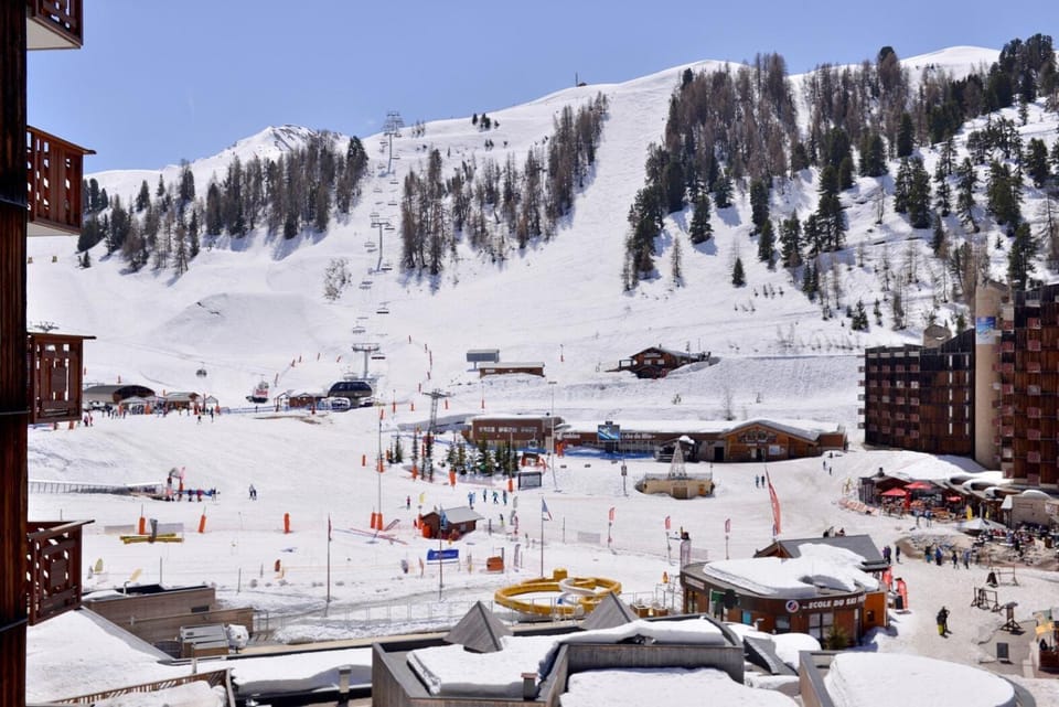 Résidence Saint Jacques B - Studio divisible tout confort · Proche des pistes et des commerces · Vue Pistes MAE-6601 Apartment in Mâcot-la-Plagne
