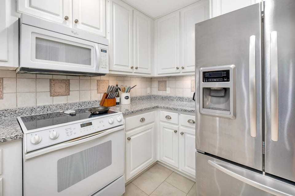 Demere Landing 150 House in Saint Simons Island