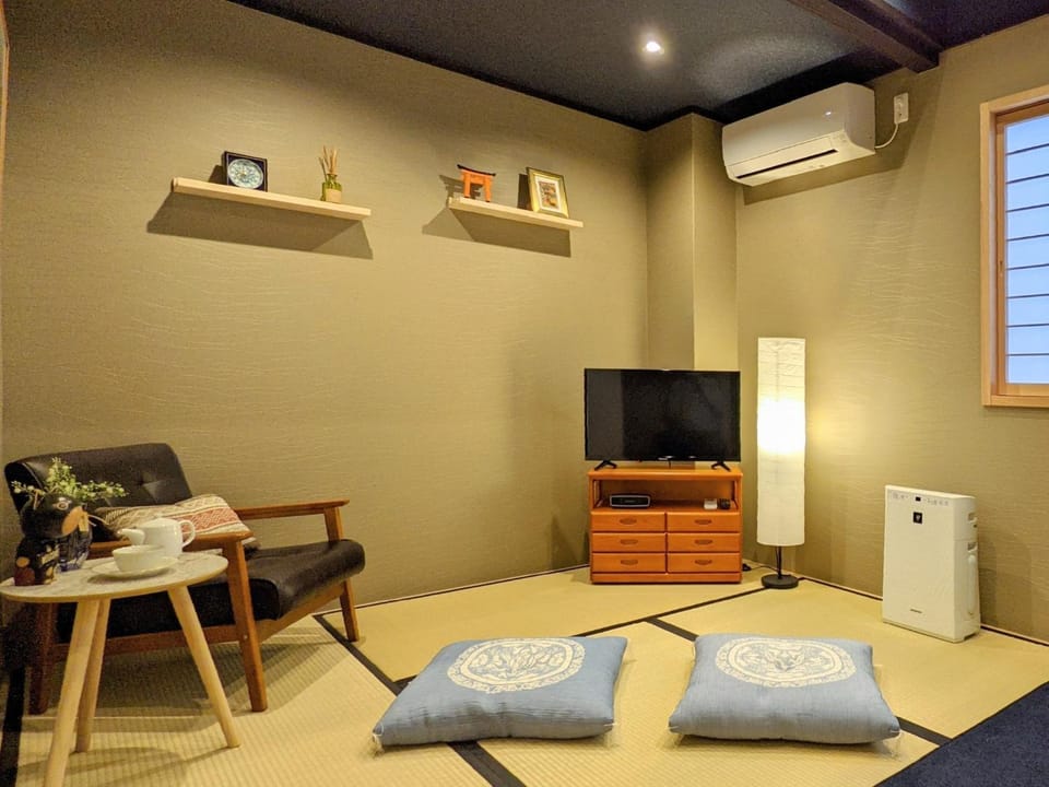 Eiki - Vacation STAY 40548v Bed and Breakfast in Kyoto