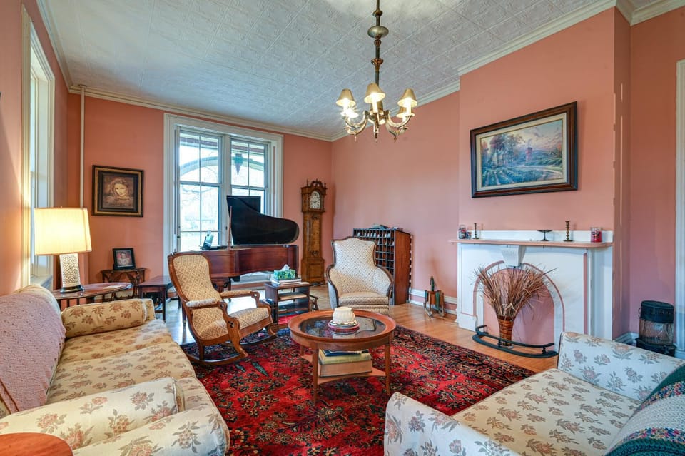 Historic Chambersburg Home w/ Pool + Game Rooms! House in Chambersburg