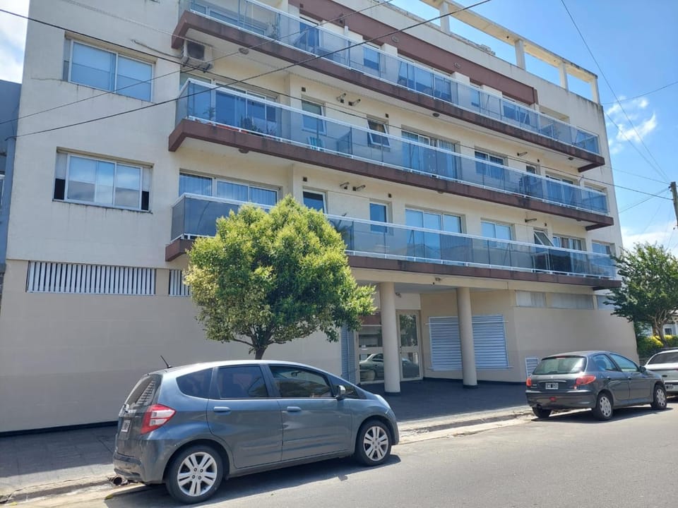 Property building, Neighbourhood, Parking