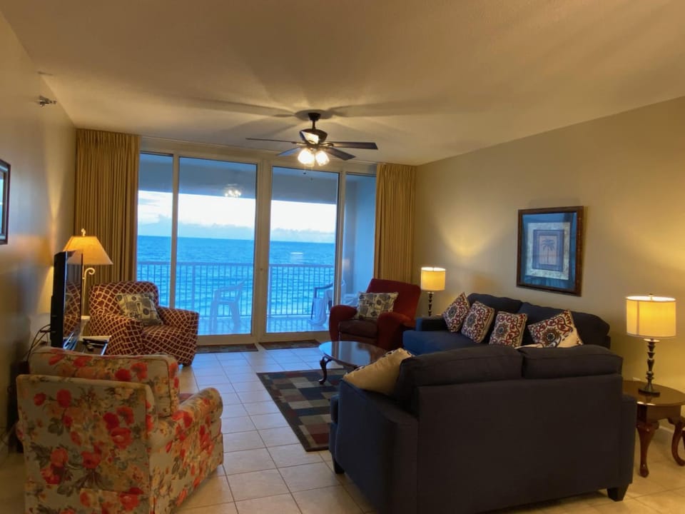 Living room, Seating area, Sea view, Sea view