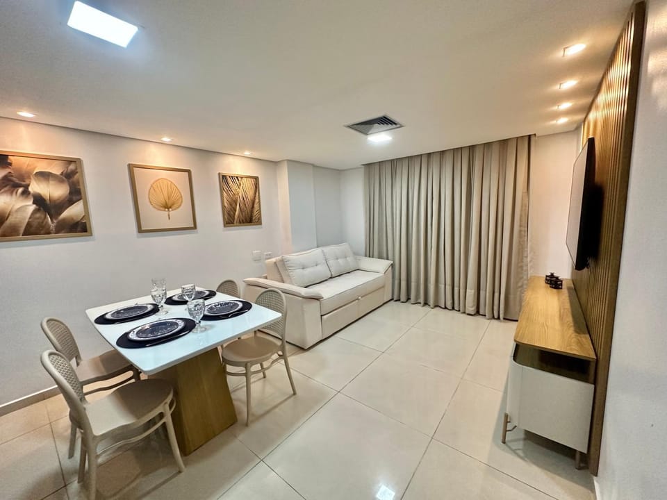 Living room, Dinner