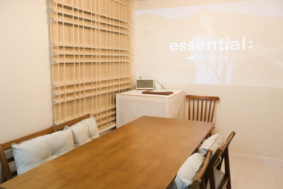 Stay Yeobaek,2BR,1BA - 2min to Hongdae, 5mins to Sangsu station Apartment in Seoul