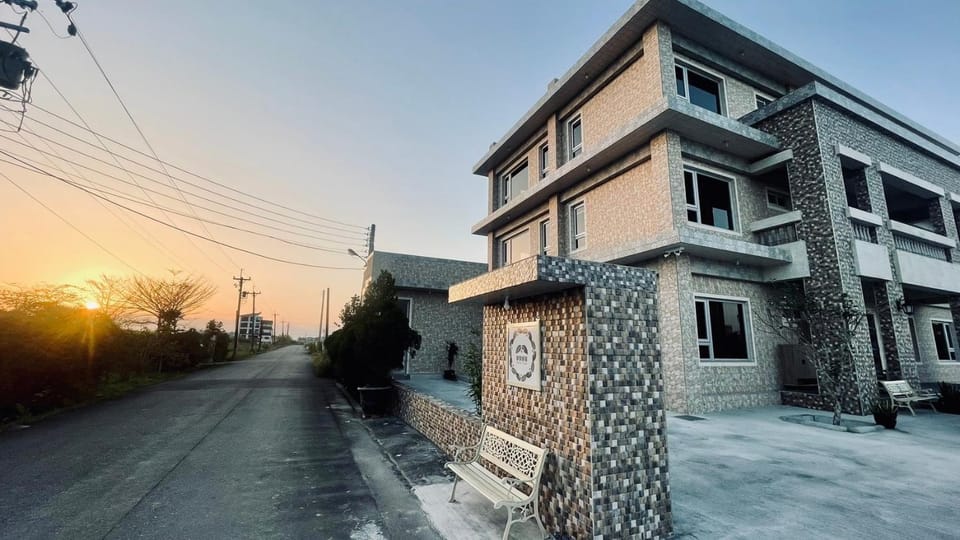 Property building, Day, Neighbourhood, Street view, Sunset