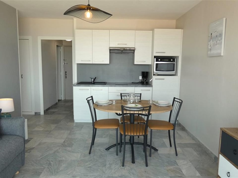 Studio confortable vue mer, 4 pers, Saint-Jean-de-Monts - FR-1-323-424 Apartment in Saint-Jean-de-Monts