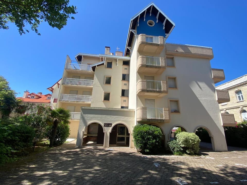 Studio à Arcachon avec vue mer, accès direct plage et parking sécurisé - FR-1-374-217 Apartment in Arcachon
