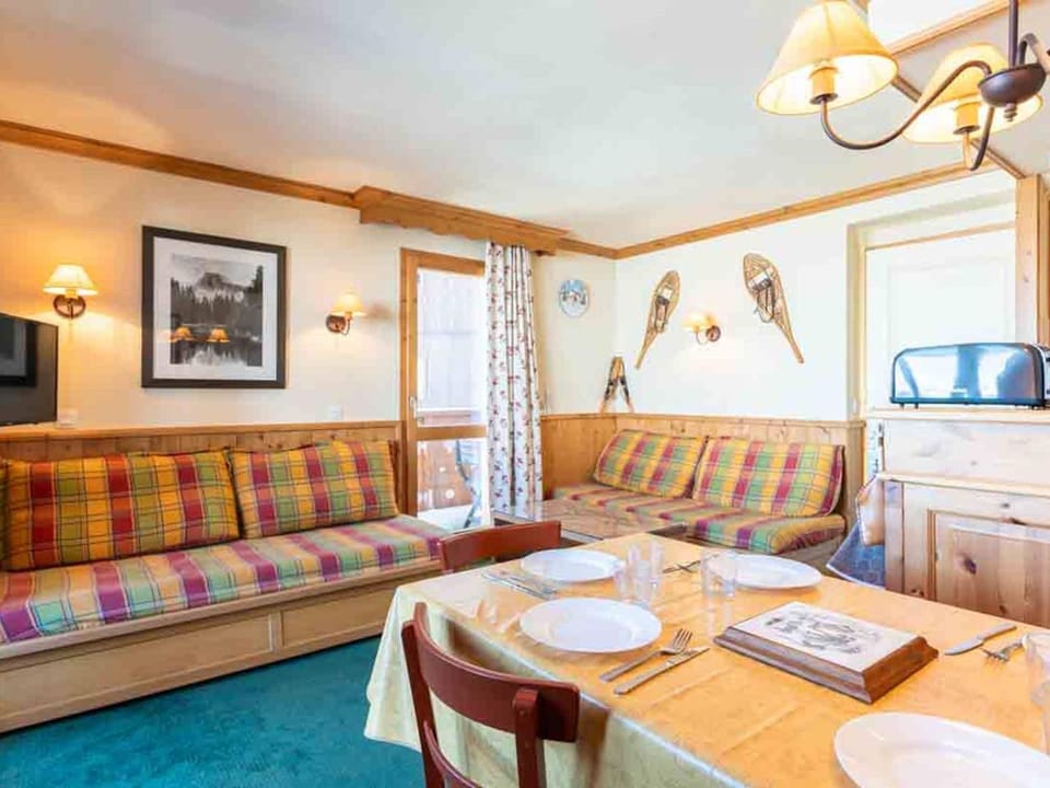 Duplex 6 pers, Hameau de la Forêt, 3 chambres, balcons, ski-in/ski-out - FR-1-291-1006 Apartment in Les Avanchers-Valmorel