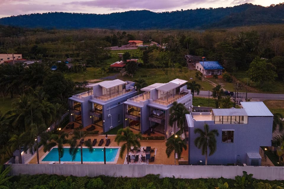 Property building, Bird's eye view