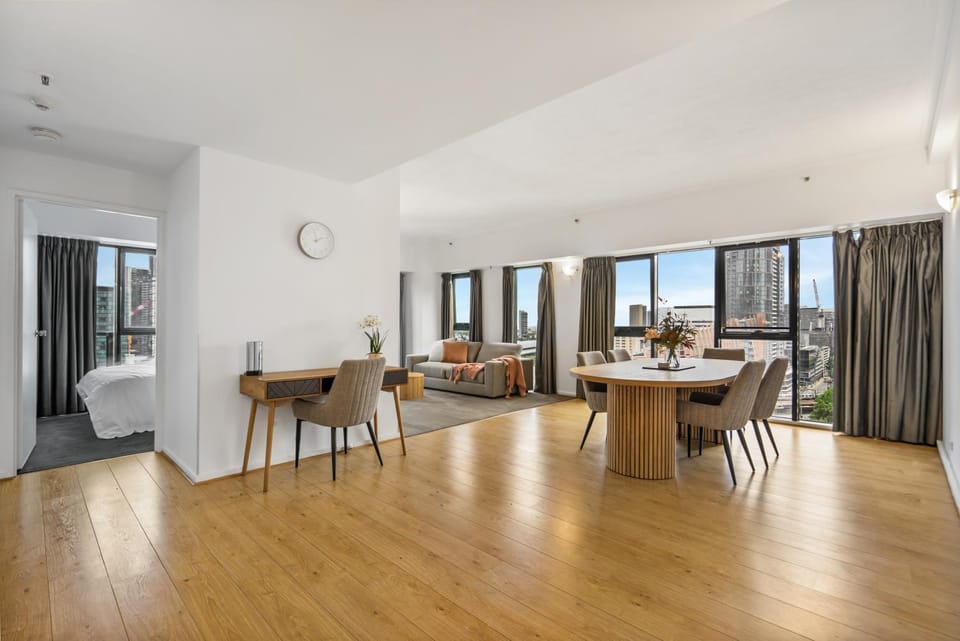 Living room, Seating area, Dining area