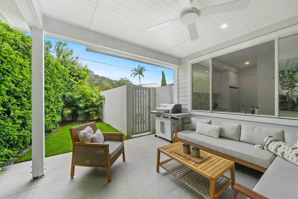 Patio, Garden, Seating area, Garden view