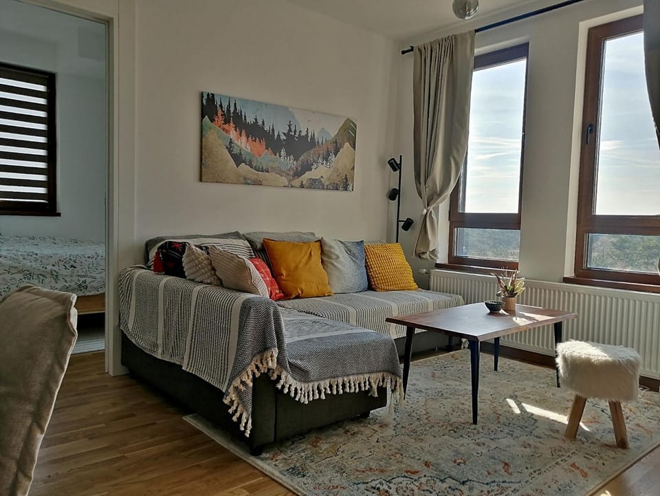 View (from property/room), Living room, Mountain view