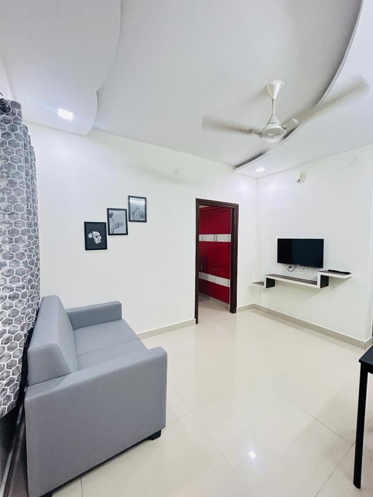 Communal lounge/ TV room, TV and multimedia, Living room, Seating area, Evening entertainment, fireplace
