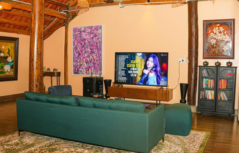 TV and multimedia, Living room