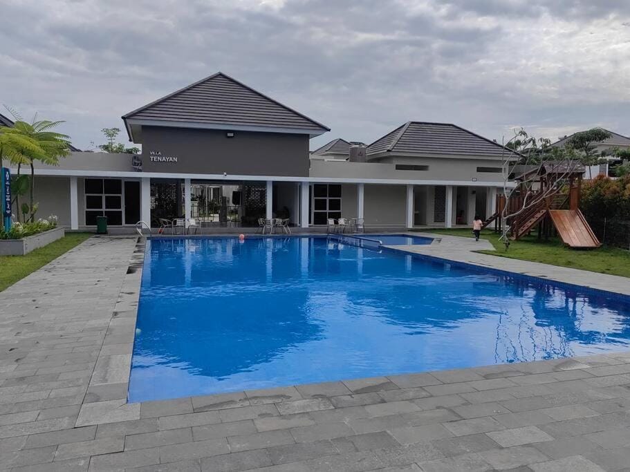 Sweet House Homestay Near Mall Pekanbaru Sudirman Villa in West Sumatra, Indonesia