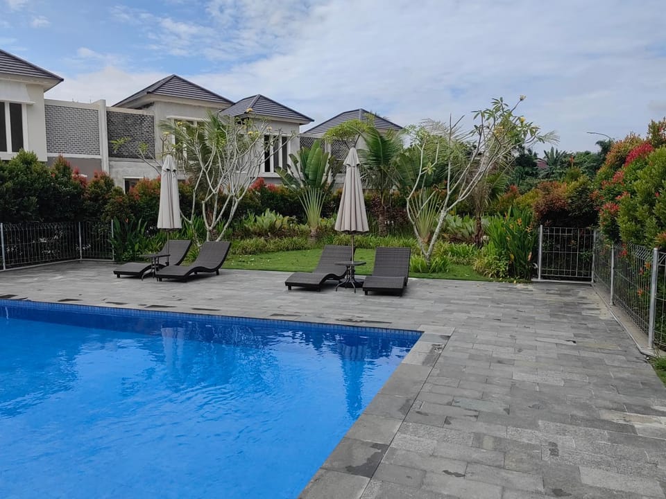 Sweet House Homestay Near Mall Pekanbaru Sudirman Villa in West Sumatra, Indonesia
