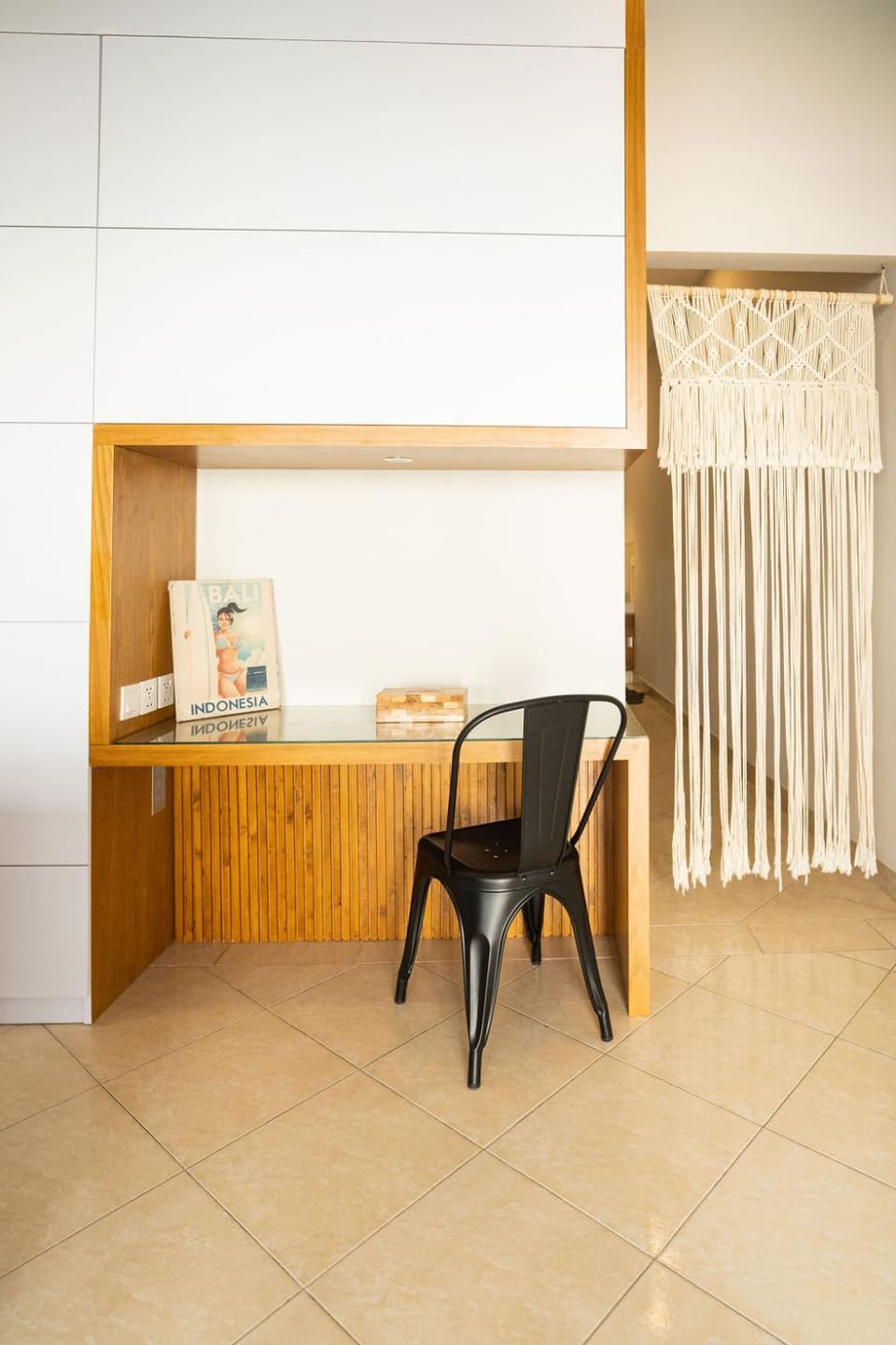 Property building, Seating area