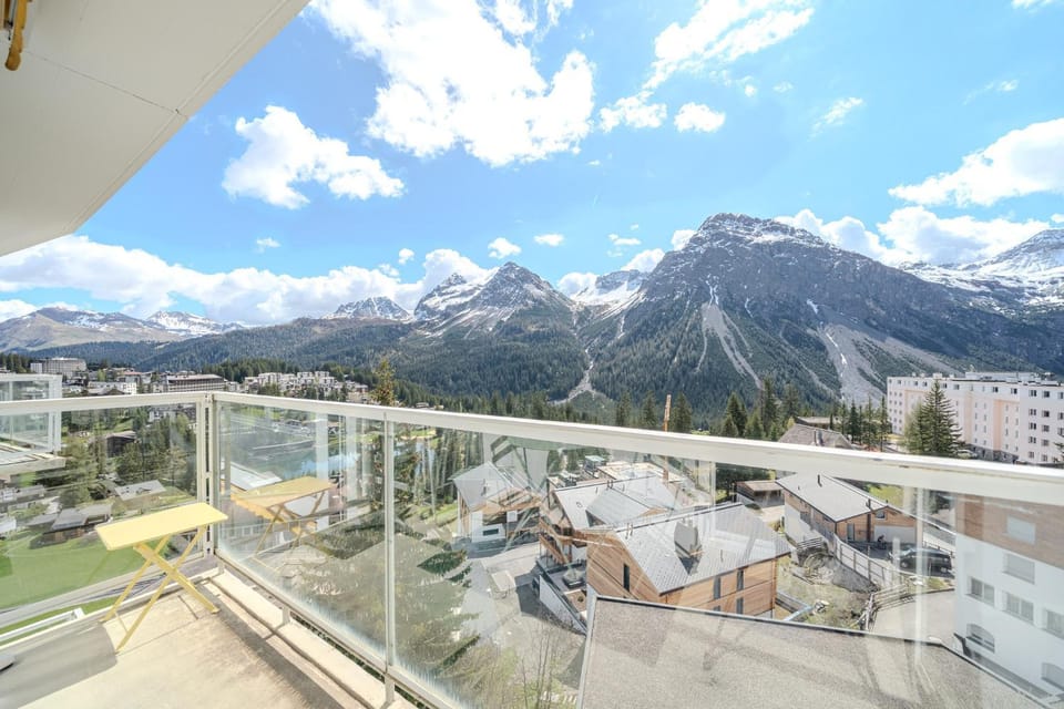 Property building, Day, Natural landscape, View (from property/room), Balcony/Terrace, City view, Mountain view