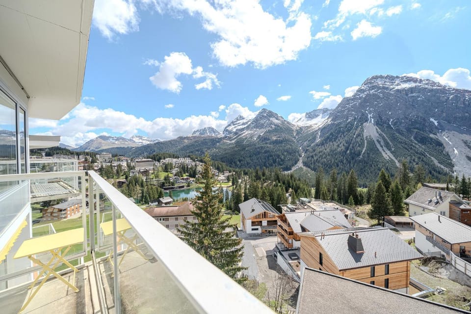 Property building, Day, Natural landscape, City view, Mountain view